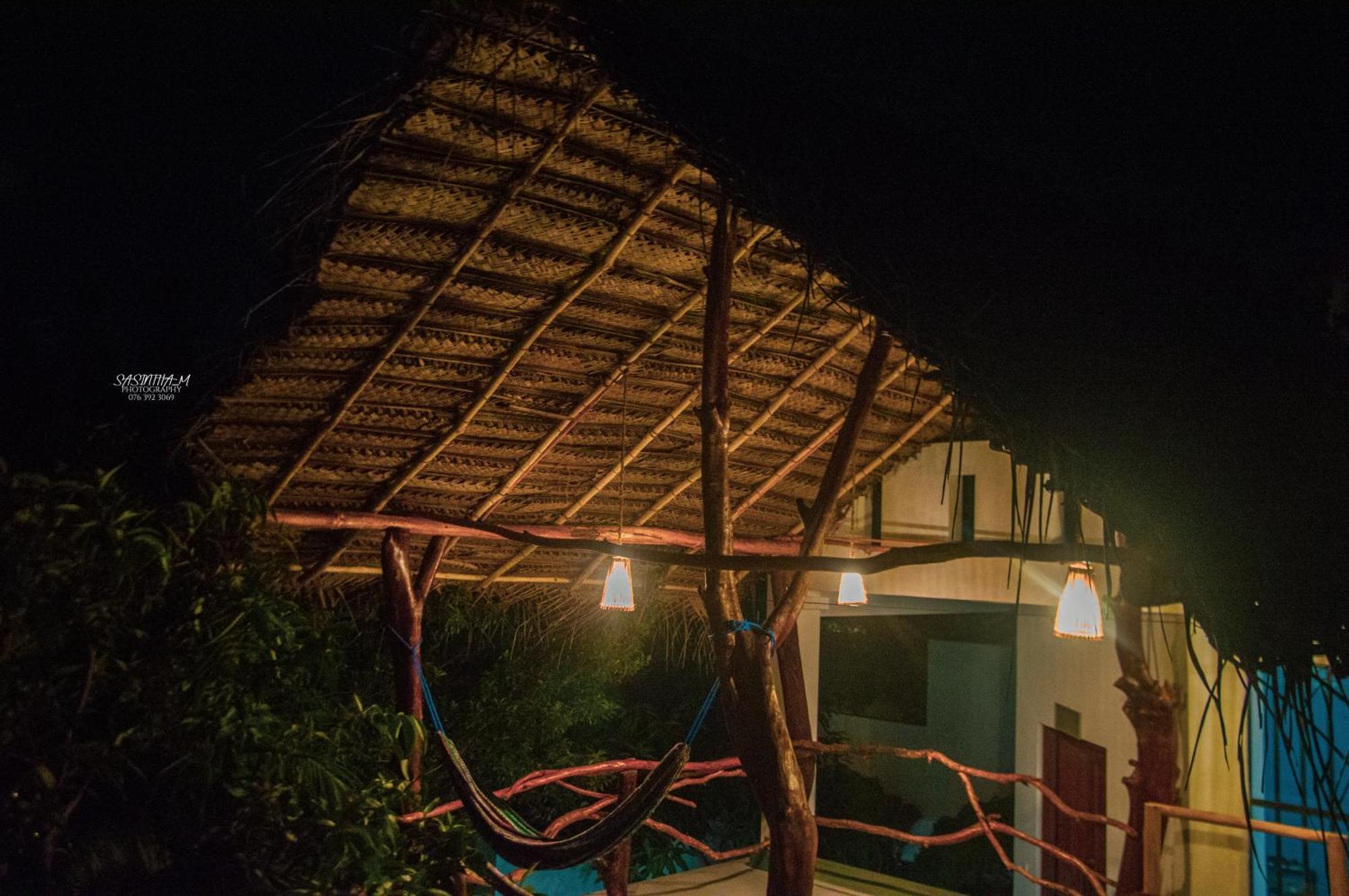 Blue Berry Villa Hikkaduwa Exterior photo